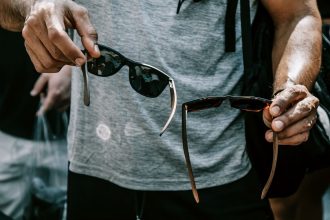 Conheça tudo sobre as armações esportivas da linha Prada Linea Rossa!